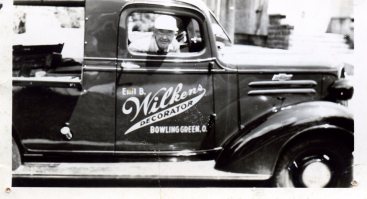 Emil B. Wilkens, decorator, Bowling Green, Ohio. Photograph. 1930s. The Wilkens Family Collection.